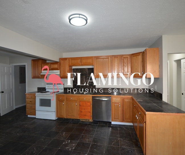 Building Photo - 4336 Curundu Ave