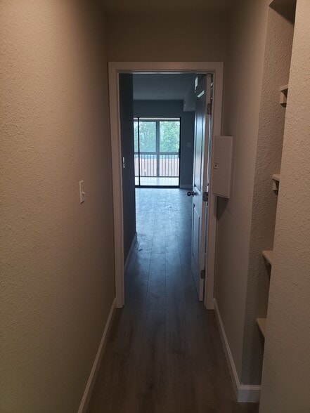 Building Photo - 6 Costa del Sol Dr