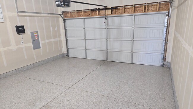 Building Photo - 11101 Willmore Dr