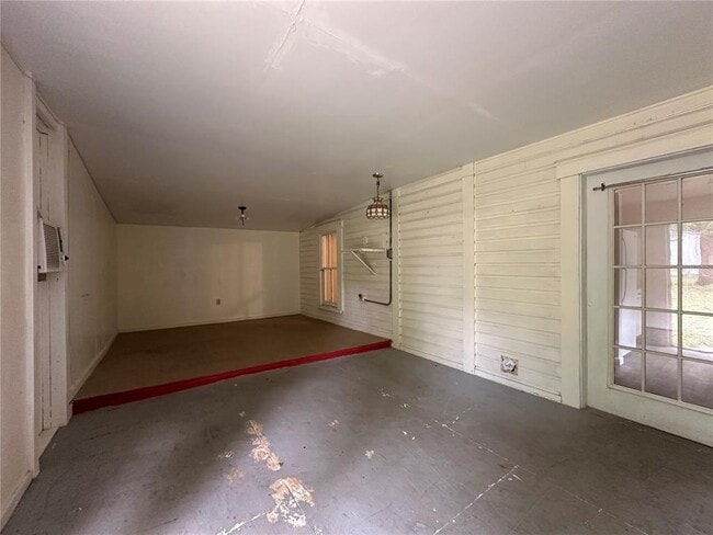 Building Photo - 262 Pryor St