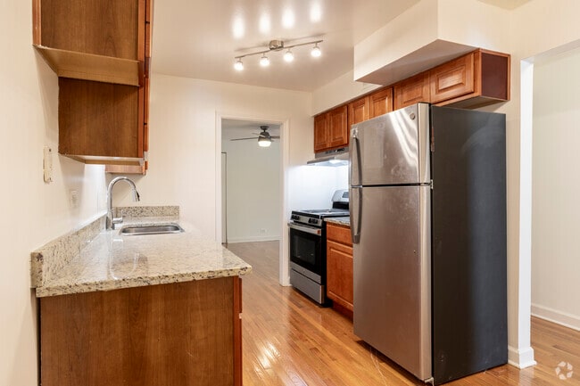 3BR, 2BA - 1,300SF - Kitchen - Promenade Apartments