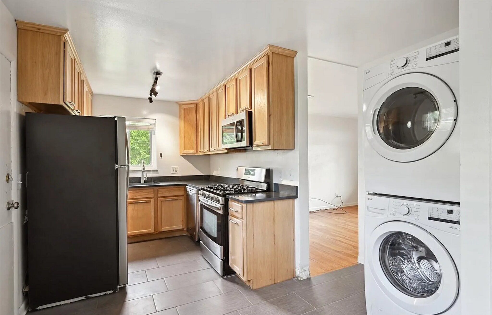 Kitchen - 2480 S Lafayette St
