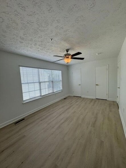 Building Photo - 172 Azalea Ct