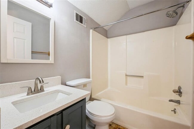 Building Photo - 1258 Minhinette Dr