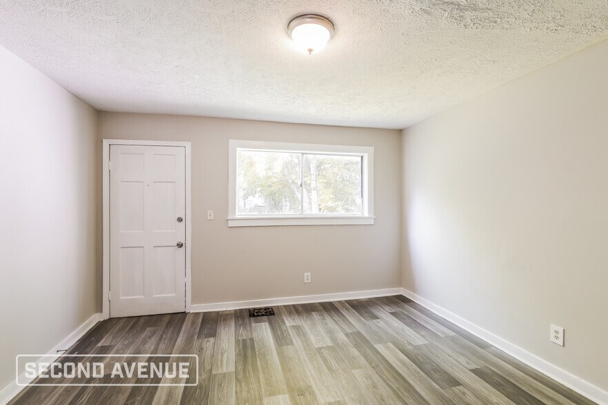 Building Photo - 2638 Hale Ave