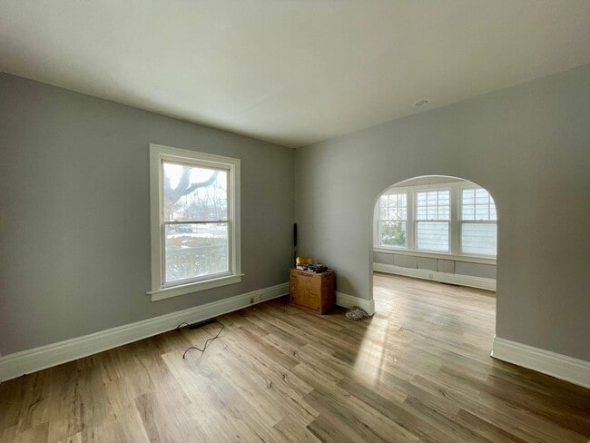 Building Photo - 2-Bedroom Home – Housing Choice Voucher Welcome