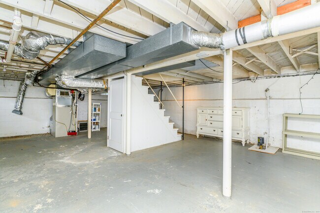 Building Photo - 51 Fortuna Dr