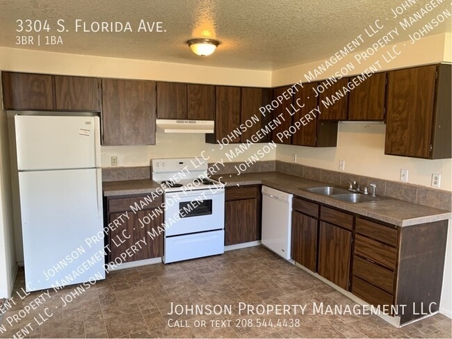 Building Photo - 3304 S Florida Ave