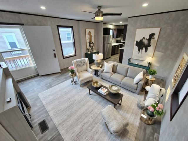 Building Photo - 125 113th Square NE