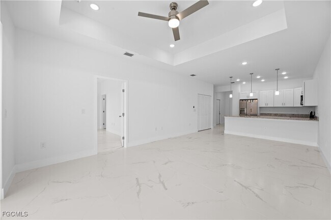 Building Photo - 1136 Ichabod Ave