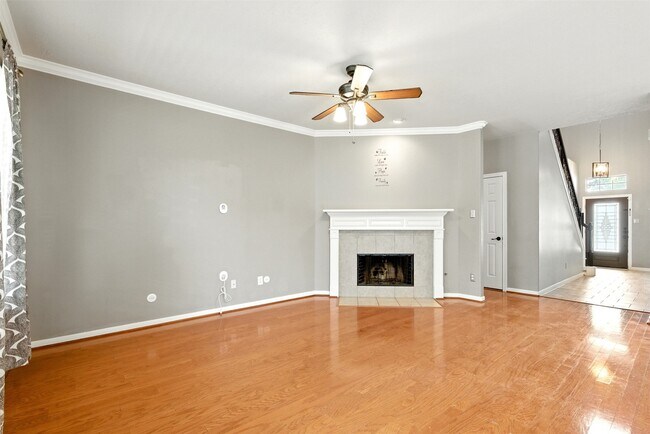 Building Photo - 19211 Countryhills Ct