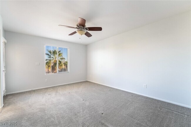 Building Photo - 480 Filaree Pl