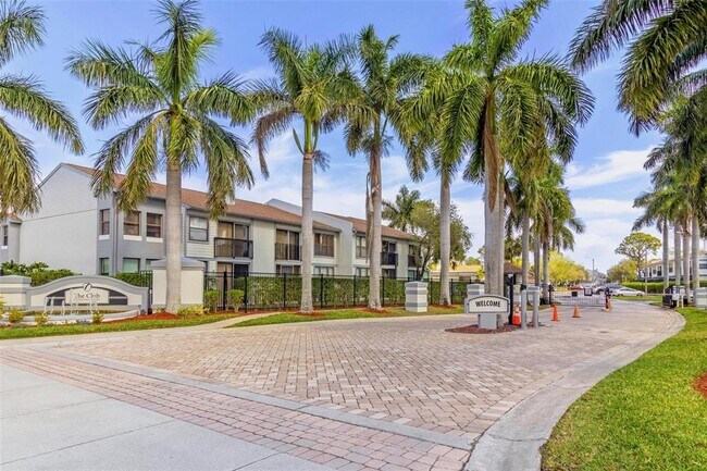 Building Photo - 1918 Pelican Landing Blvd