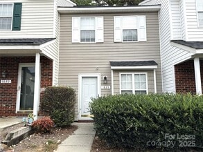 Building Photo - 1825 Birch Heights Ct