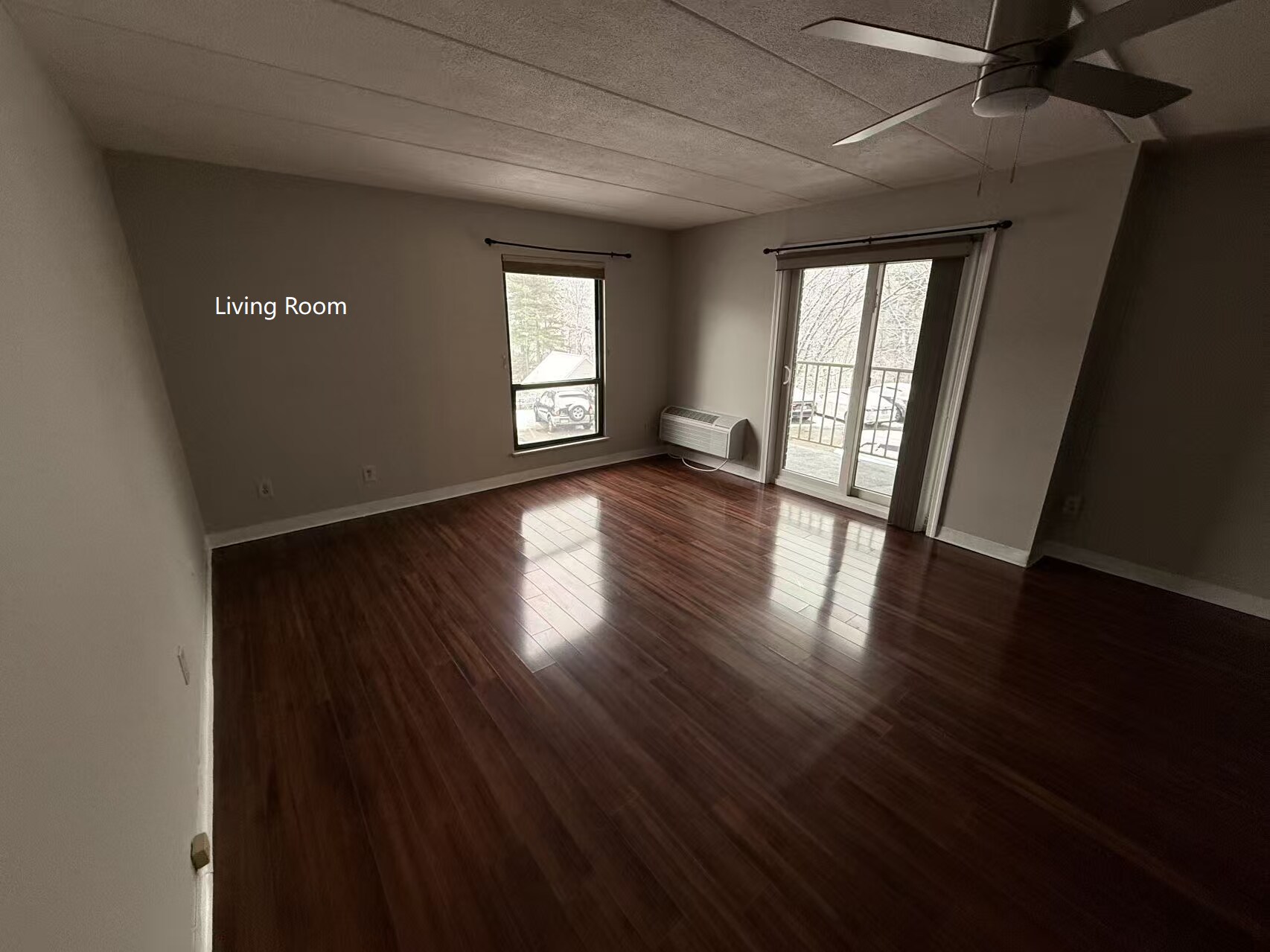 Building Photo - 147 Turner Rd