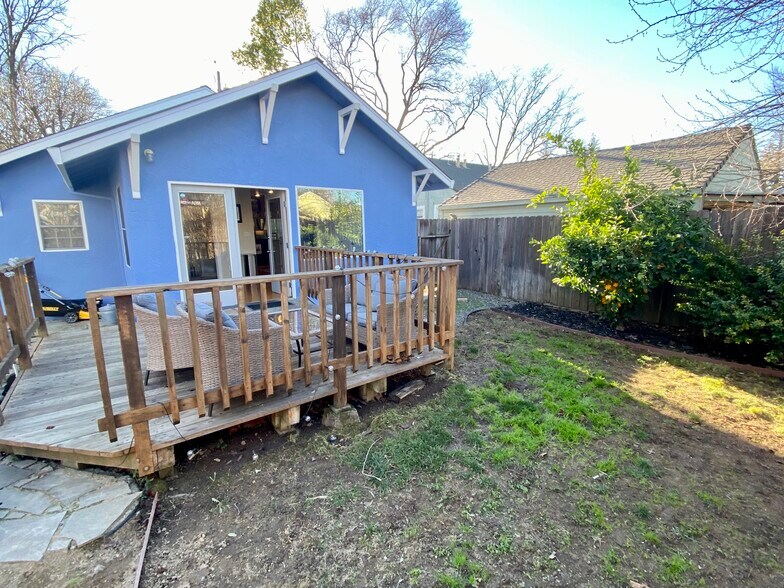 Building Photo - 5309 L St