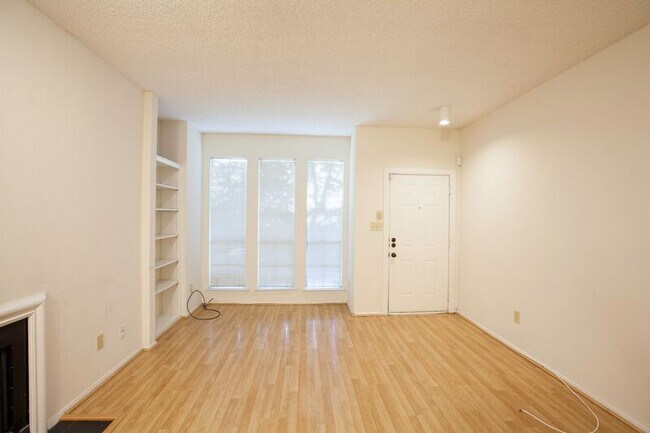 Building Photo - 5000 Cedar Springs Rd