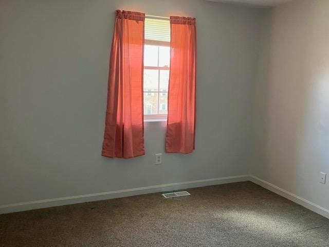 Building Photo - 315 Elmwood Dr