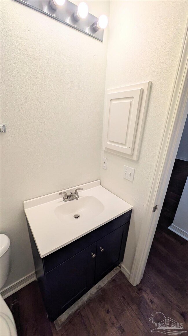 Building Photo - 6335 Mers Ln