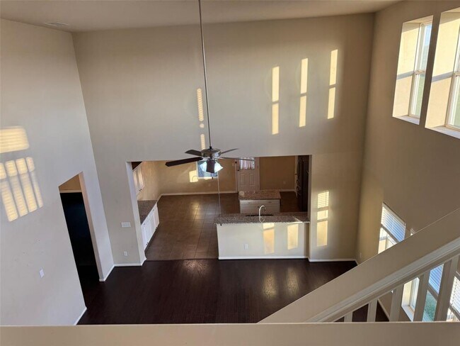 Building Photo - 117 Kemah Ln