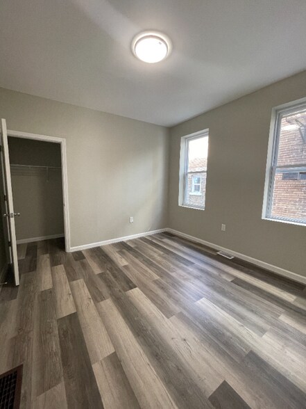 Building Photo - 537 Prospect Pl