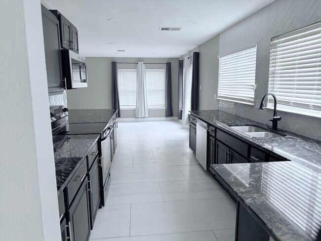 Building Photo - 1037 Boxer Pass Dr