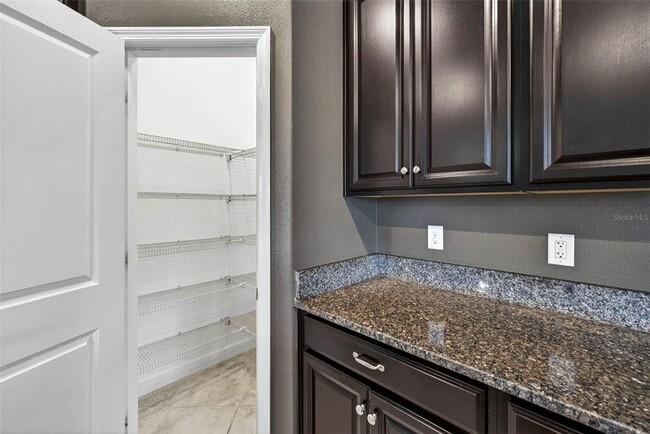 Building Photo - 9906 Victory Gallop Loop