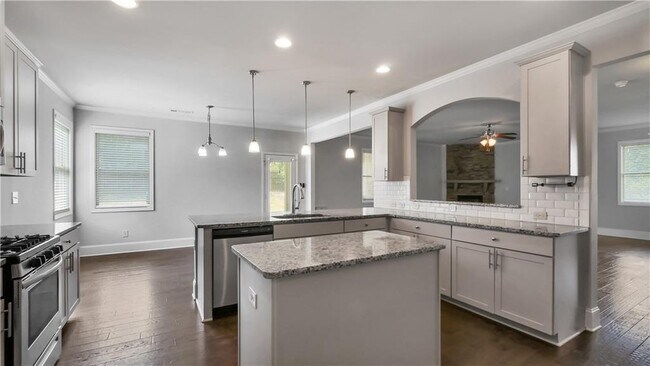 Building Photo - 3974 Frasier Dr