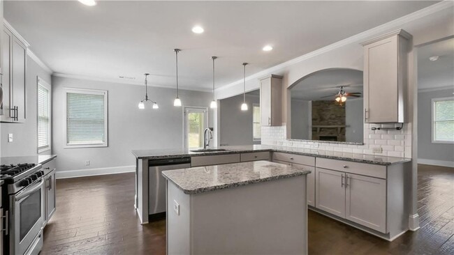 Building Photo - 3975 Frasier Dr