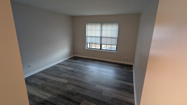 Bedroom Pic 2 - 824 Orlando St