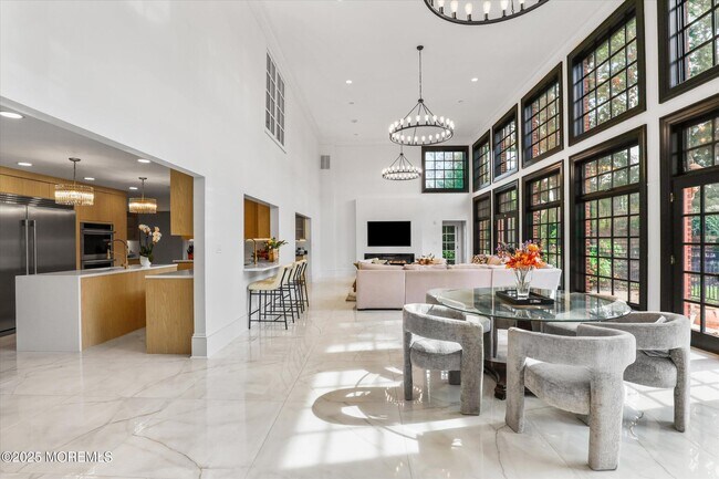 Building Photo - 13 Valley Forge Rd