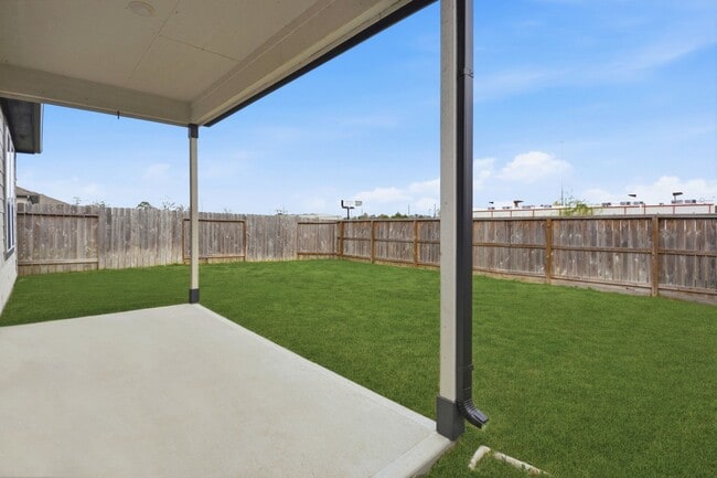 Building Photo - 24721 Cherry Log Ln