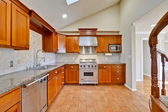 Building Photo - Wow! What a Great Home! Available Soon!