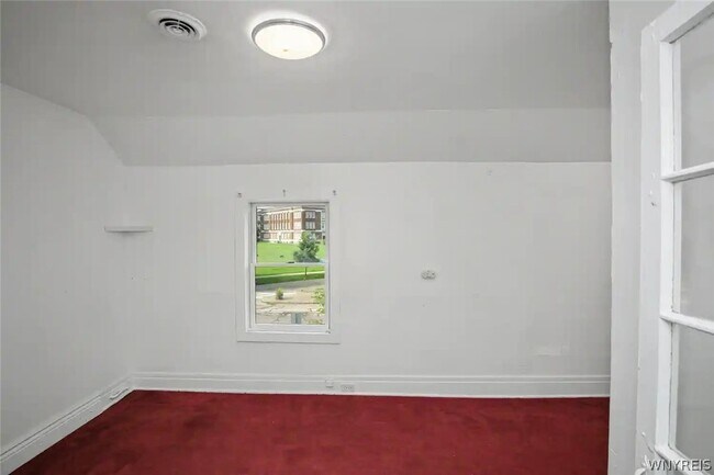 Building Photo - 485 Porter Ave