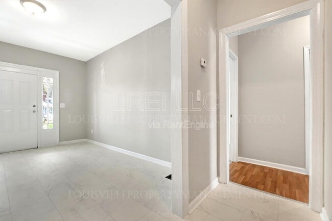 Building Photo - 4141 W Market St