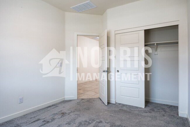 Building Photo - Immaculate New Home for Rent!