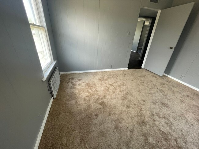 Building Photo - Corner Lot Home – Central City - Corpus Christi, TX