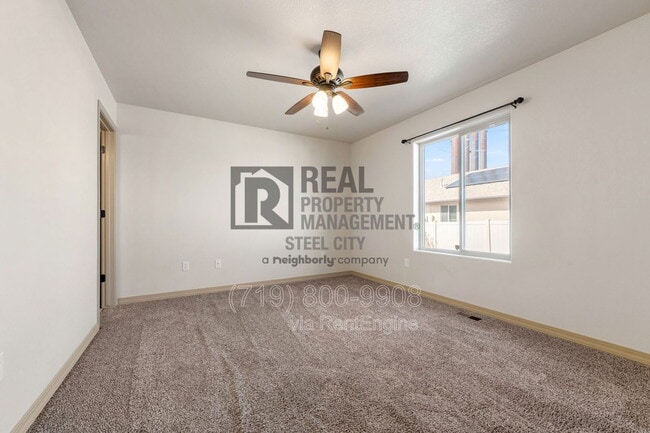 Building Photo - 21 Arrowsmith Dr