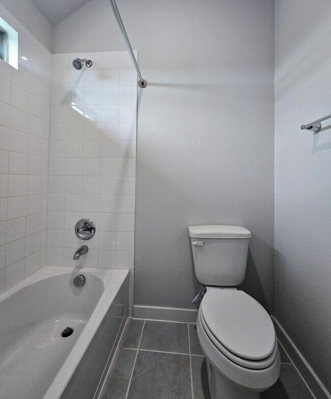 Building Photo - 4812 Grandiose Dr
