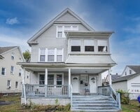 Building Photo - 140 Johnson St