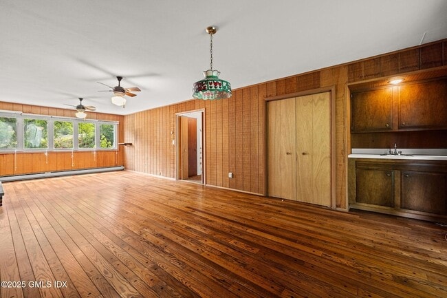 Building Photo - 37 Windsor Ln