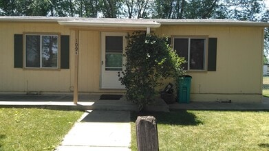 Building Photo - Nice Duplex in N.W. Ft. Collins
