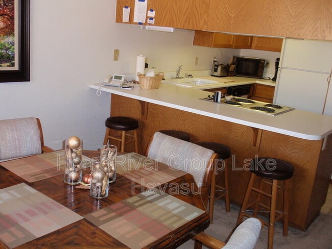 Building Photo - 1957 Mesquite Ave