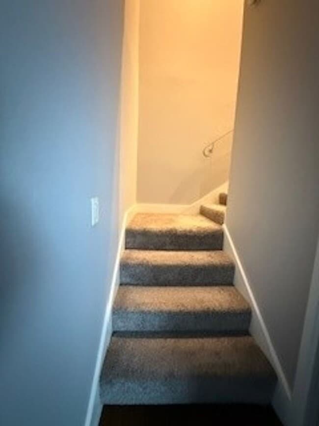 Building Photo - Eldorado on the Park