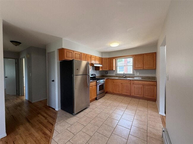 Building Photo - 200 Nassau Ln