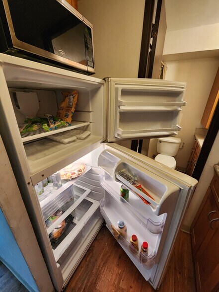 Building Photo - 2888 Ala Ilima St