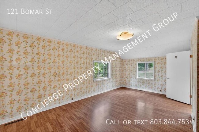 Building Photo - 121 Bomar St