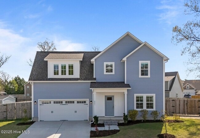 Primary Photo - 201 Broadleaf Dr