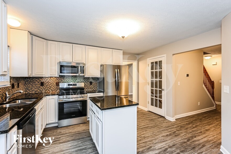 Building Photo - 7712 Turtle Hollow