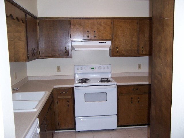 Building Photo - 1930 Larette Dr